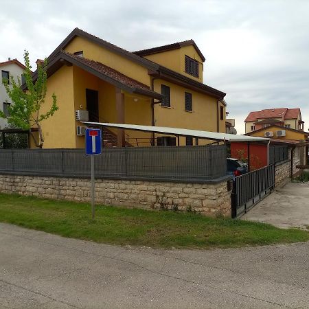 Apartments Ingrid Novigrad Istria Buitenkant foto