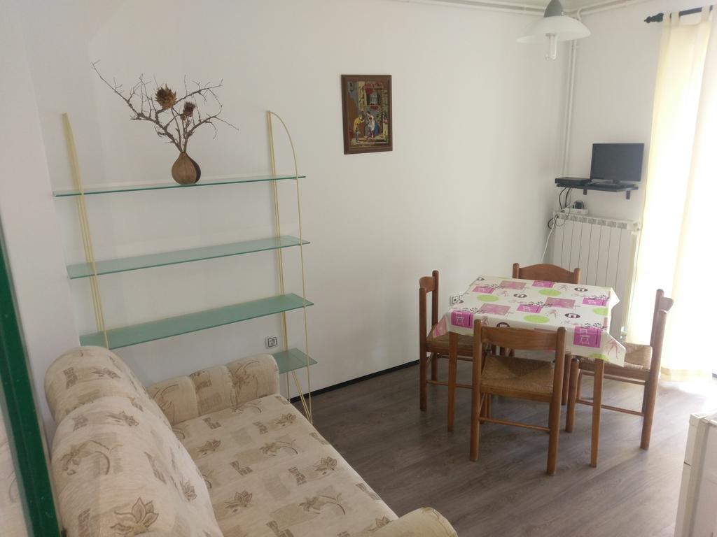 Apartments Ingrid Novigrad Istria Buitenkant foto